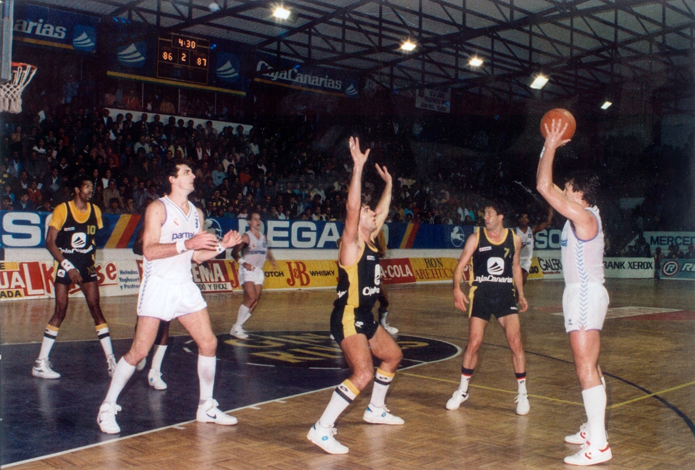 CAJACANARIAS_R_MADRID_FEBRERO_87 (2)