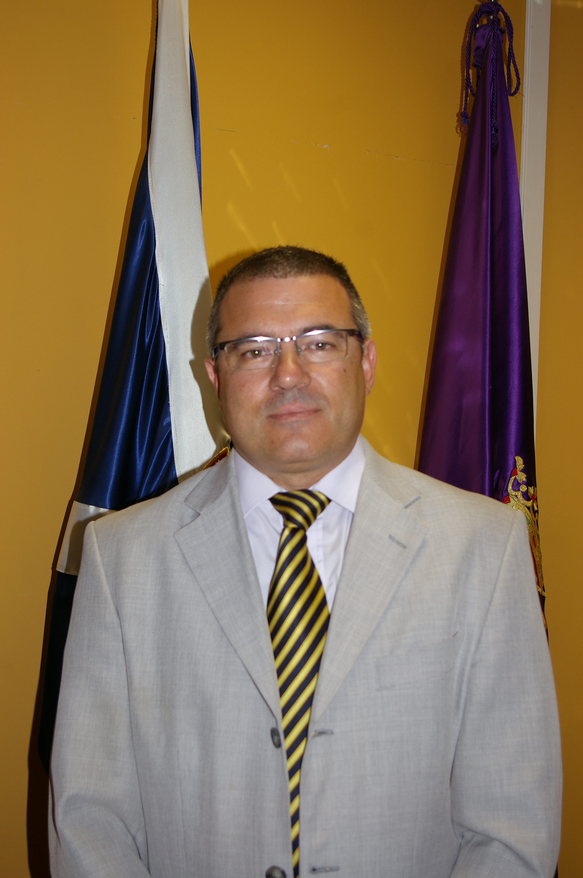 FELIX HERNÁNDEZ FOTO OFICIAL 2 (2)