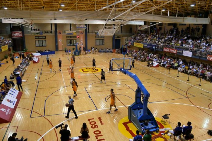 Imagen del Iberostar Tenerife Canarias-Herbalife Gran Canaria de pretemporada / Foto: Rafael Maceira