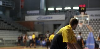 La pretemporada foránea aurinegra parla català