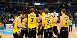 El Canarias se coloca segundo de la Liga Endesa