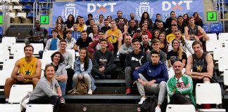 Alumnos de los IES San Benito y La Matanza visitan el entrenamiento canarista