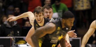 Un imparable Canarias tiñe Sevilla de aurinegro (76-82)