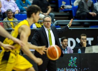 Sacripanti: «Nunca es fácil ganarle a Iberostar Tenerife»