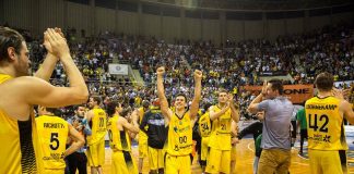 Un colosal Canarias hace historia frente al Asvel (61-51)
