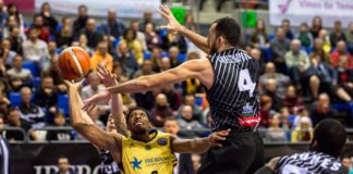 BCL. El Canarias gana al Paok y sigue mandando en Europa (93-79)