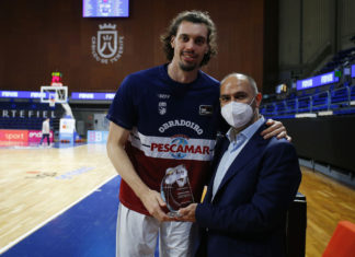 Álex Suárez regresa a Tenerife con honores