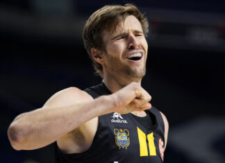 El Lenovo Tenerife cae con la cabeza muy alta (85-79)