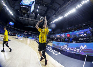 Santi Yusta: «Ha sido un partido muy exigente»