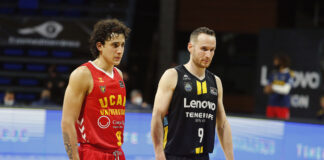 Marcelinho dirige la victoria del Lenovo Tenerife ante UCAM Murcia (85-78)