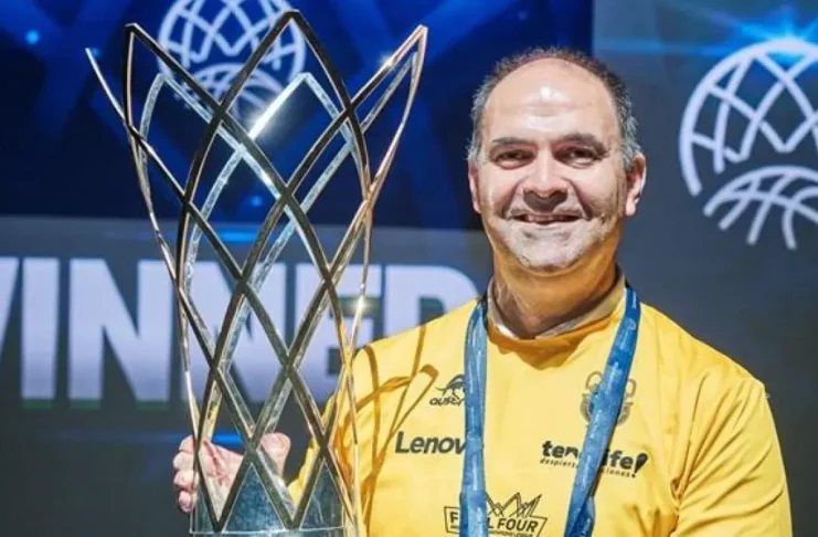 Aniano Cabrera en Cope Tenerife: «Será un inicio de temporada exigente y complicado»
