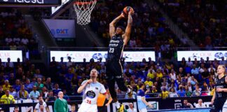 86-67: Abran paso al líder