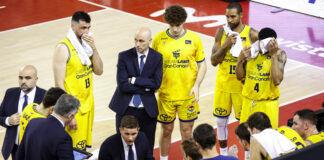 Jaka Lakovič, el ajedrez y la fiesta del baloncesto canario