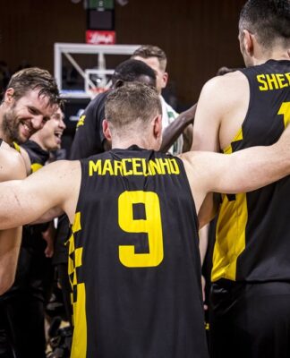 Lenovo Tenerife se adelanta en la serie a Tofas Bursa