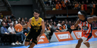 Bruno y Marcelinho acribillan al Leyma Coruña (62-87)