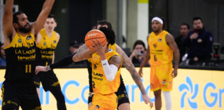 Thomas Scrubb, Reggio Emilia y los ecos del derbi