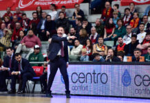 Sito Alonso, los jugadores amarillos y su brutal ‘rajada’ arbitral