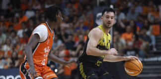 La Laguna Tenerife, a un paso de la eliminación (105-74)