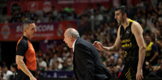 Txus Vidorreta: «Hemos mantenido el instinto competitivo incluso ante el mejor equipo de la Liga»