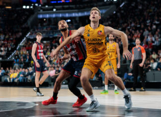 Tim Abromaitis, el canario de Connecticut