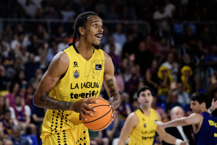 RS921417_J38 BAR-LLT Firmar acb Photo - David Grau_hpr