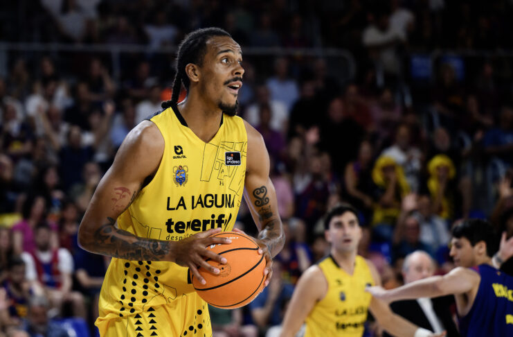Queda mucha guerra (100-67)