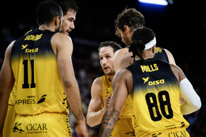 RS921731_J39 BAR-LLT Firmar acb Photo - David Grau_hpr