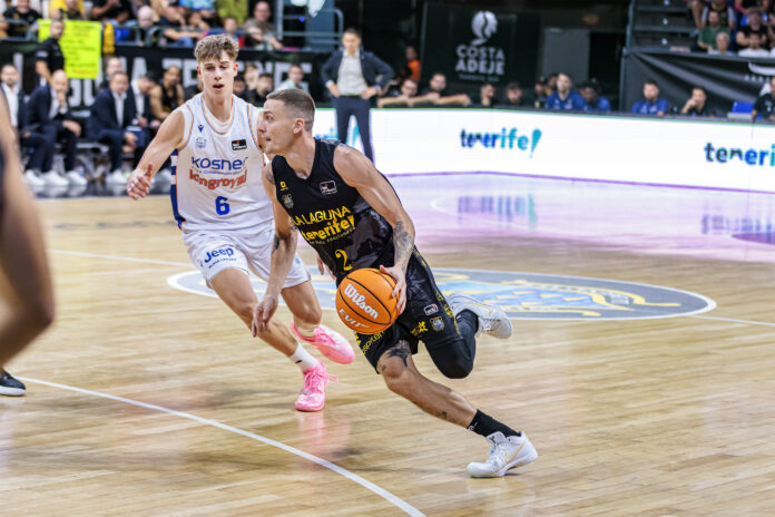 RS945141_J04 LLT-BKN Firmar acb Photo - Emilio Cobos_hpr